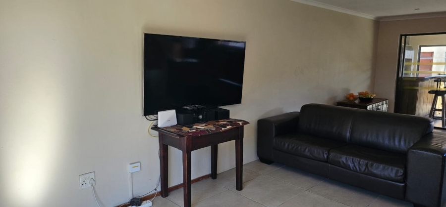 4 Bedroom Property for Sale in Brandwag Free State